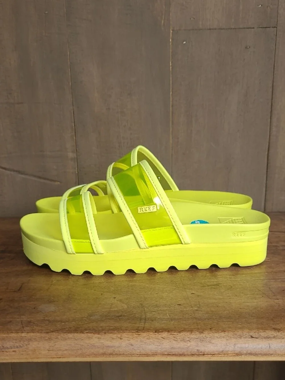 EUC Reef Vista High Energy Sandal Women's sz 10 Yellow Platform Slip On Slide